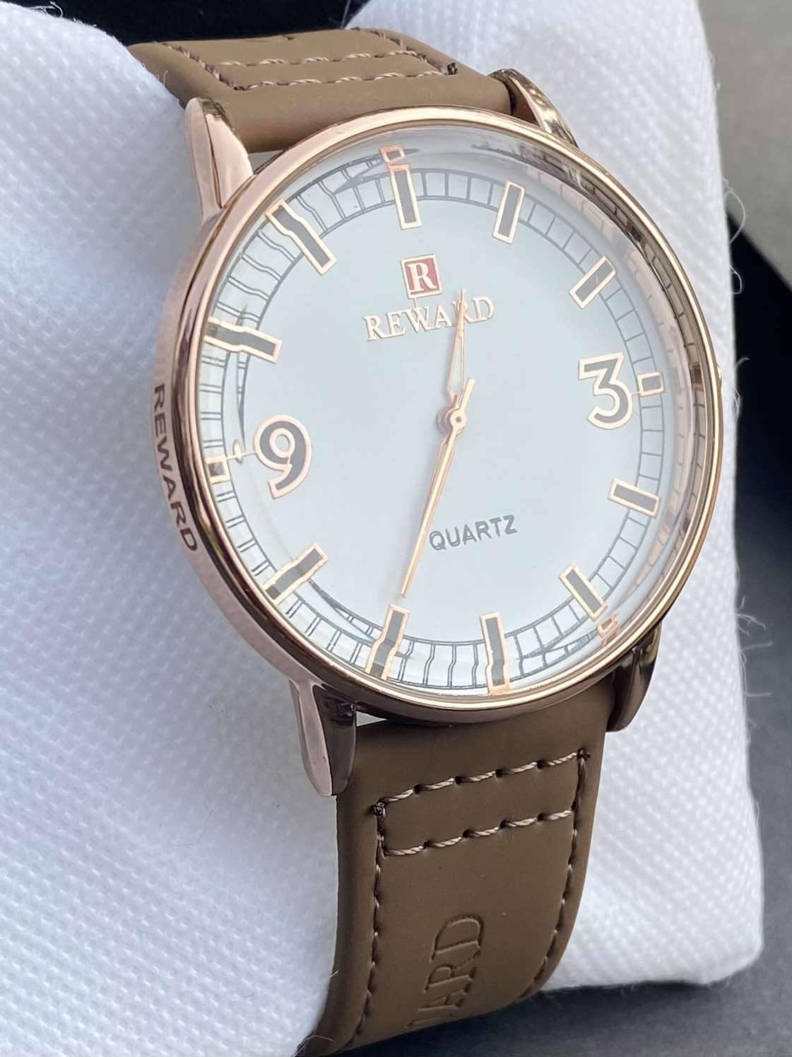 Reward White Dial & Brown Straps