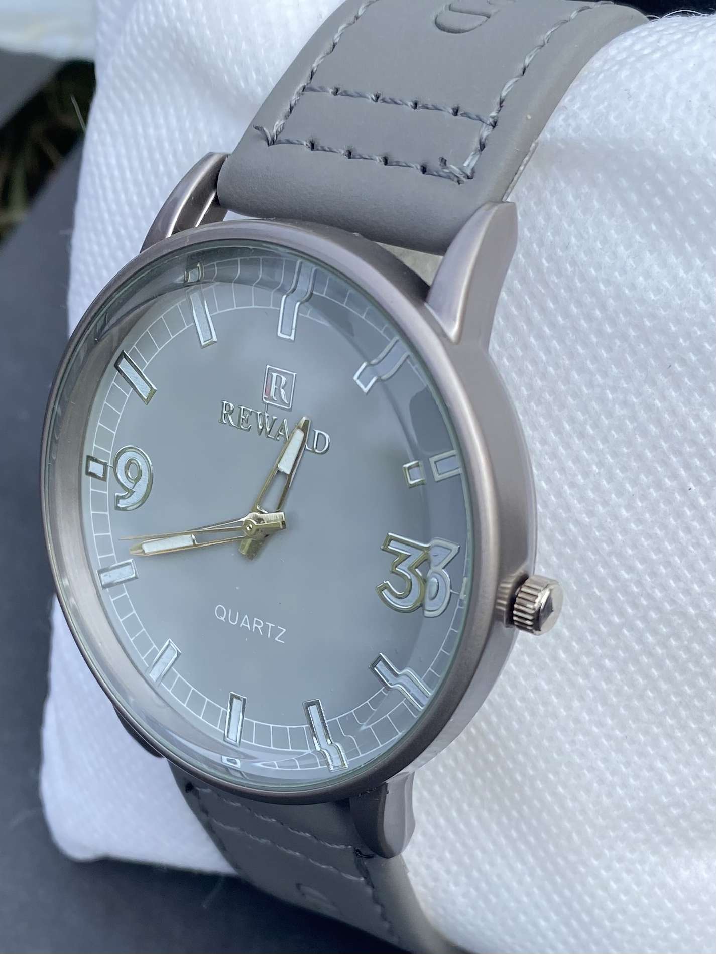 Reward Gray Dial & Gray Straps Watch
