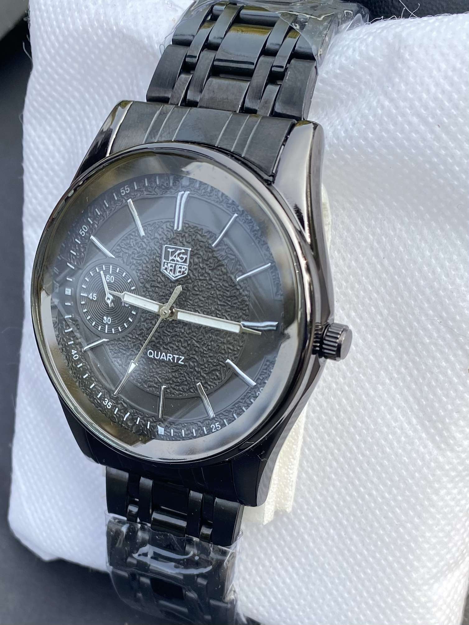 Quartz Classic Black Watch