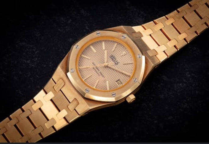 Luxury Golden Watch